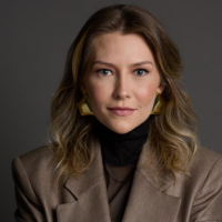 Dra. Camila Stadiniski